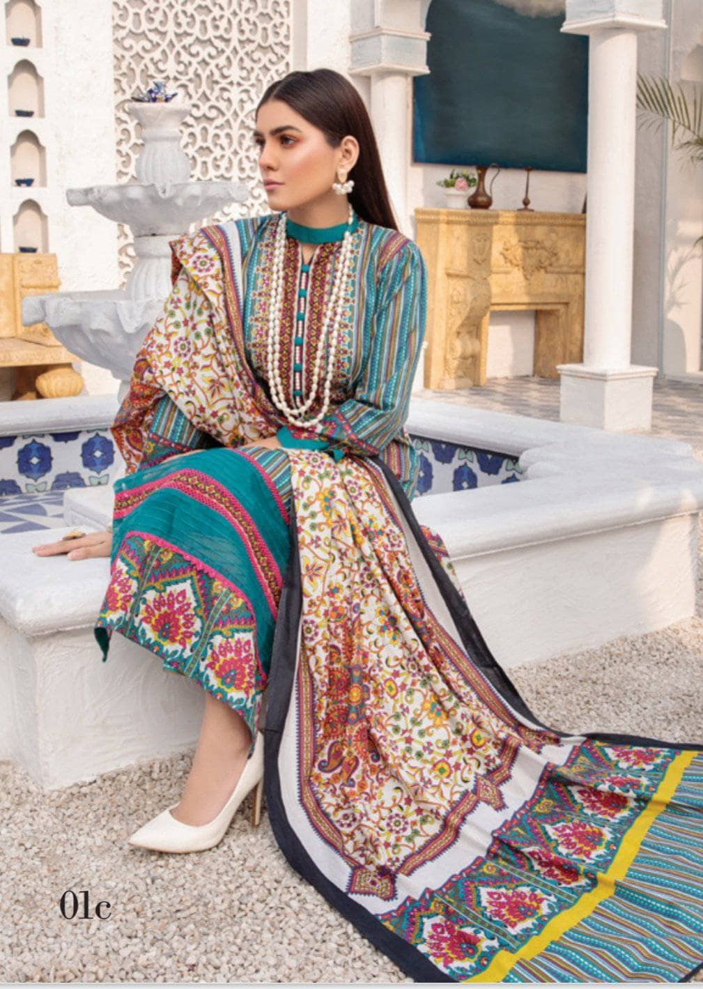 img_anum_lawn_daily_wear_pakistani_suits_awwal_