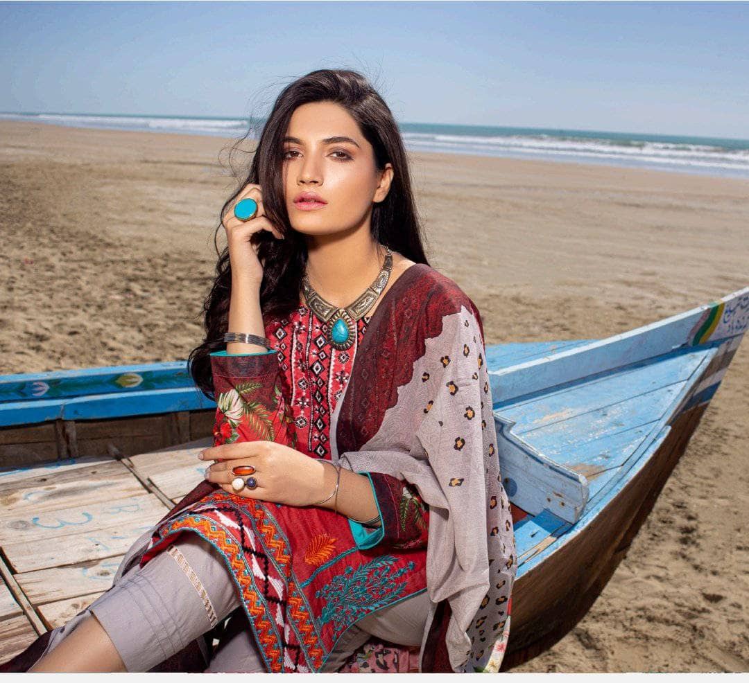 img_ravishing_embroidered_lawn_by_z_s_textiles_awwal_boutique