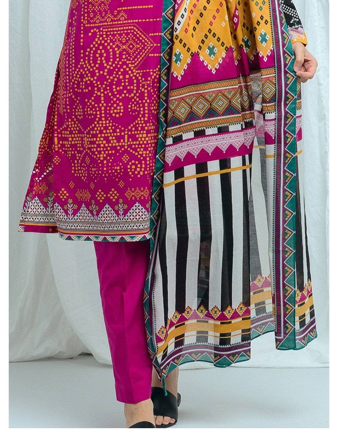 img_beechtree_lawn_2021_awwal_boutique