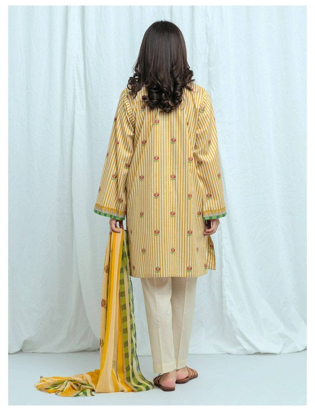 img_beechtree_lawn_2021_awwal_boutique