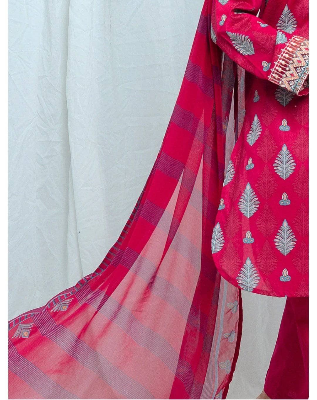 img_beechtree_lawn_2021_awwal_boutique