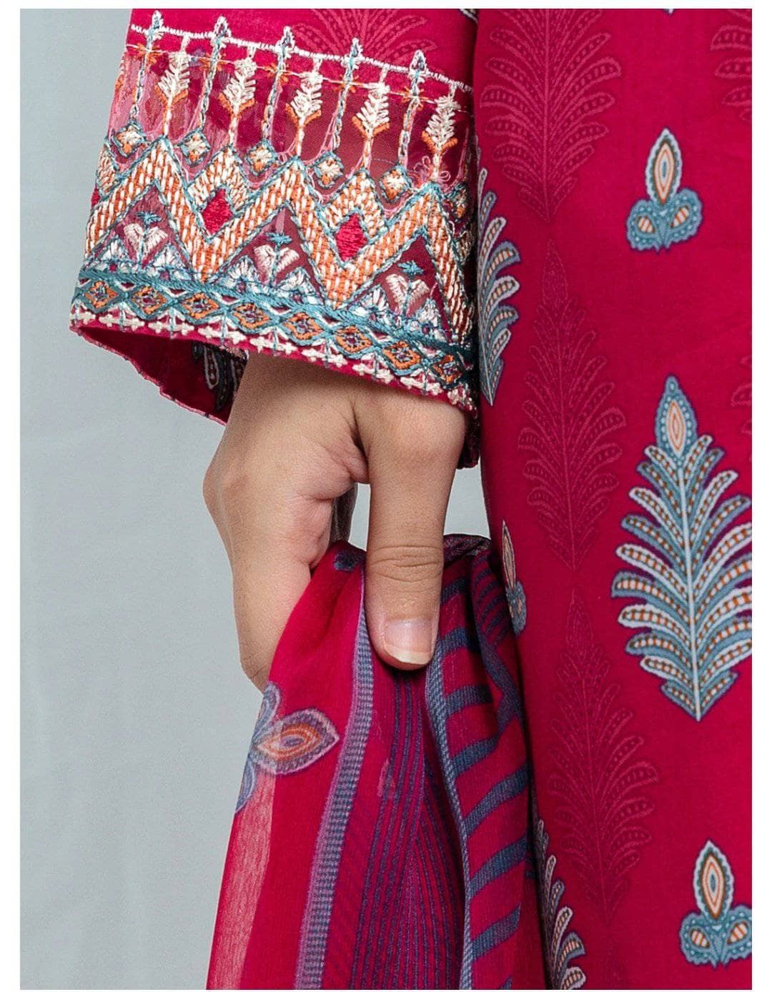 img_beechtree_lawn_2021_awwal_boutique