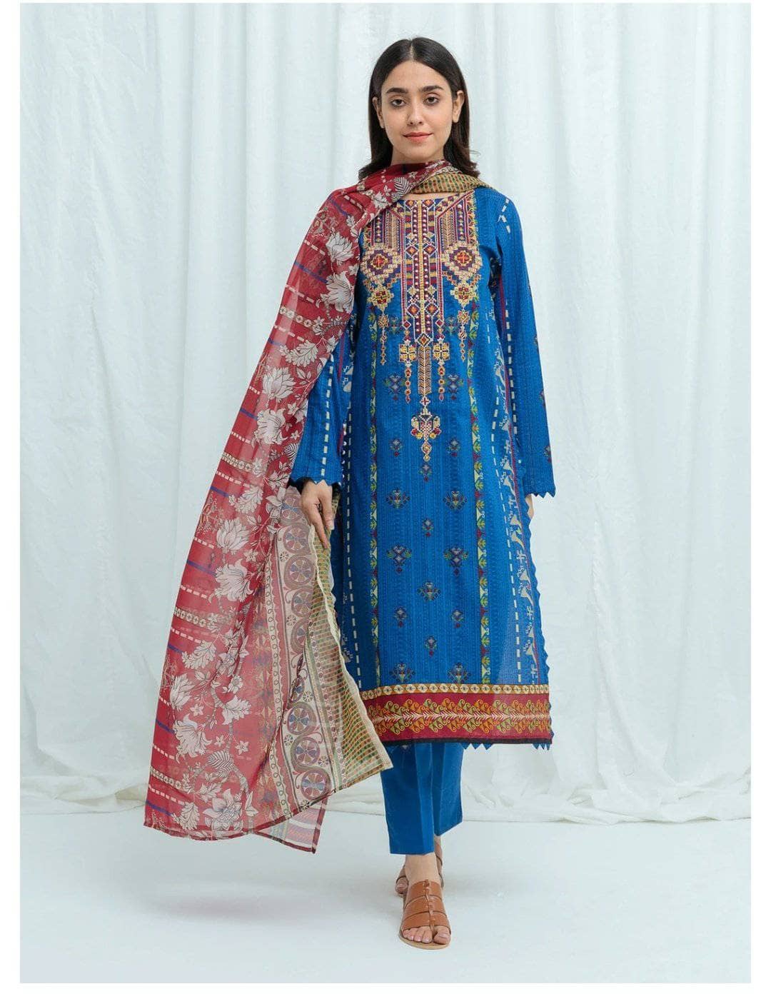 img_beechtree_lawn_2021_awwal_boutique