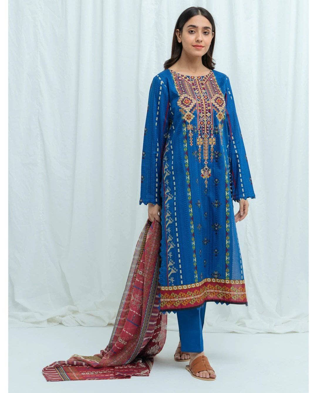 img_beechtree_lawn_2021_awwal_boutique