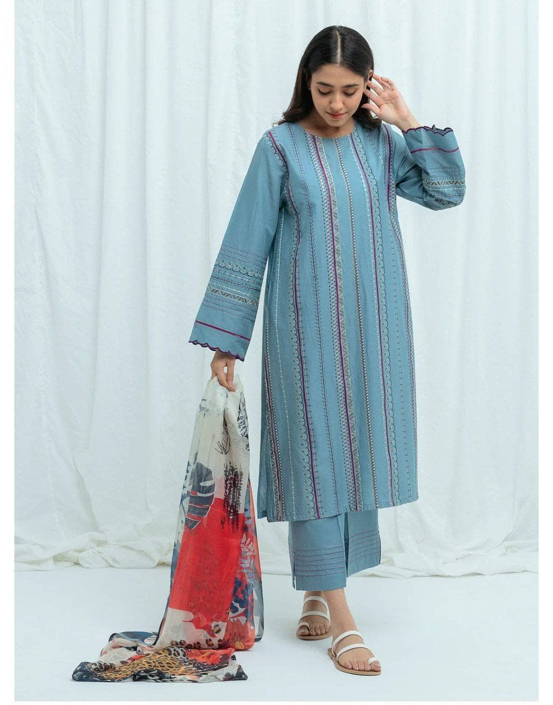 img_beechtree_lawn_2021_awwal_boutique