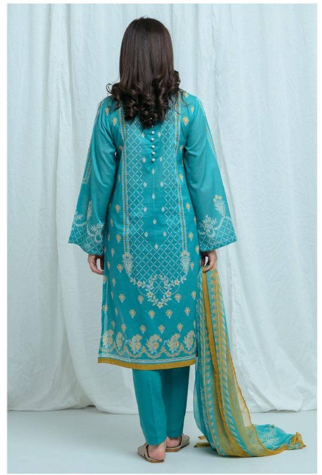 img_beechtree_lawn_2021_awwal_boutique