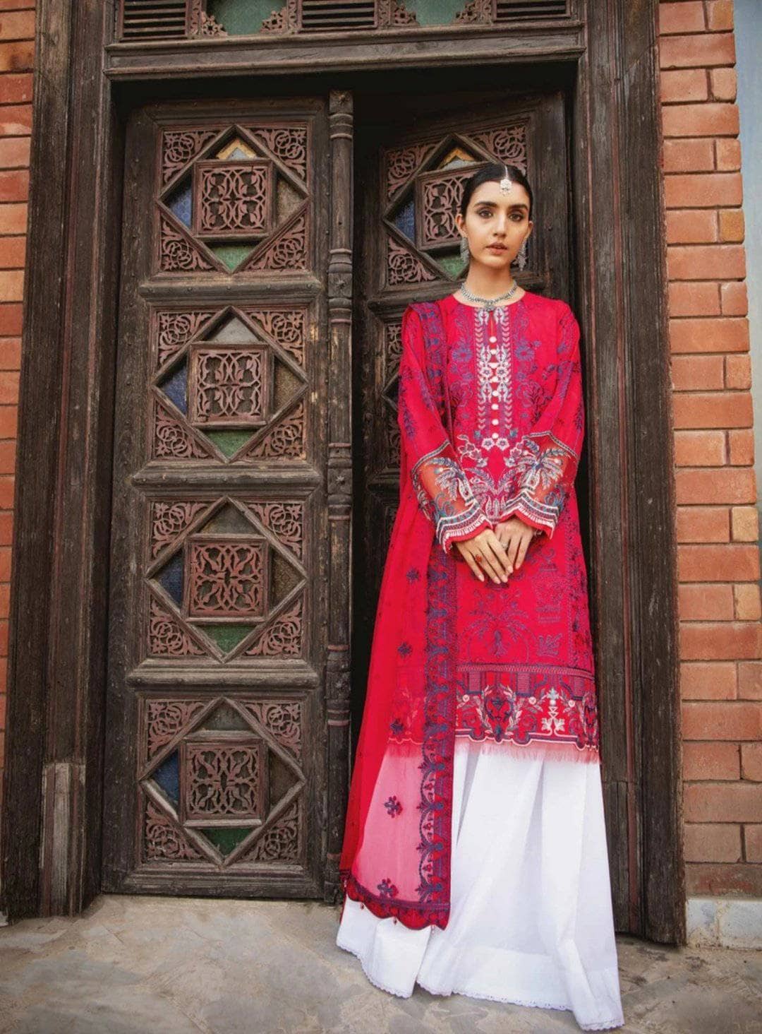 img_aik_atelier_lawn_vol_2_awwal_boutique