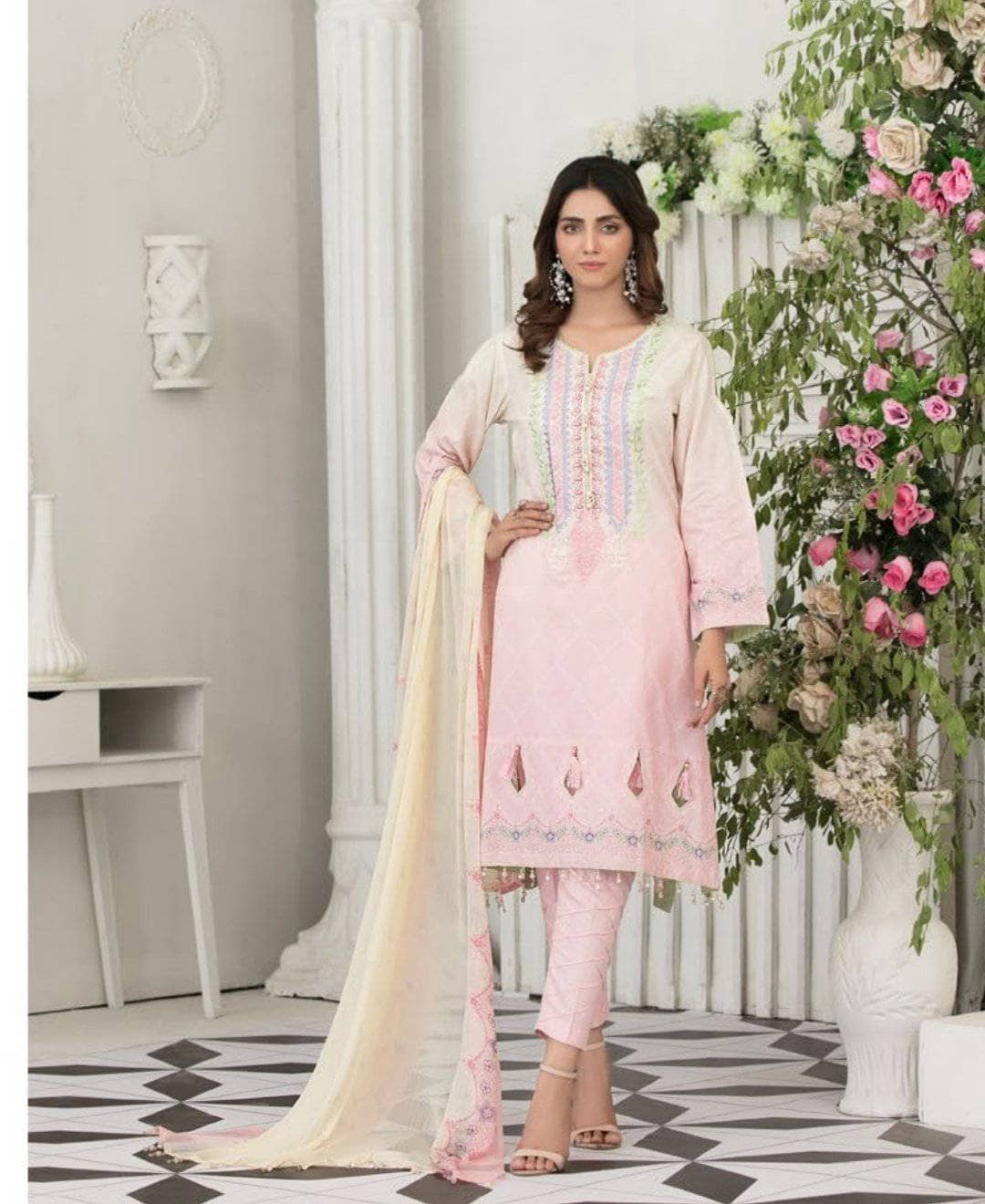 img_amna_sohail_raqami_by_tawakkal_awwal_boutique