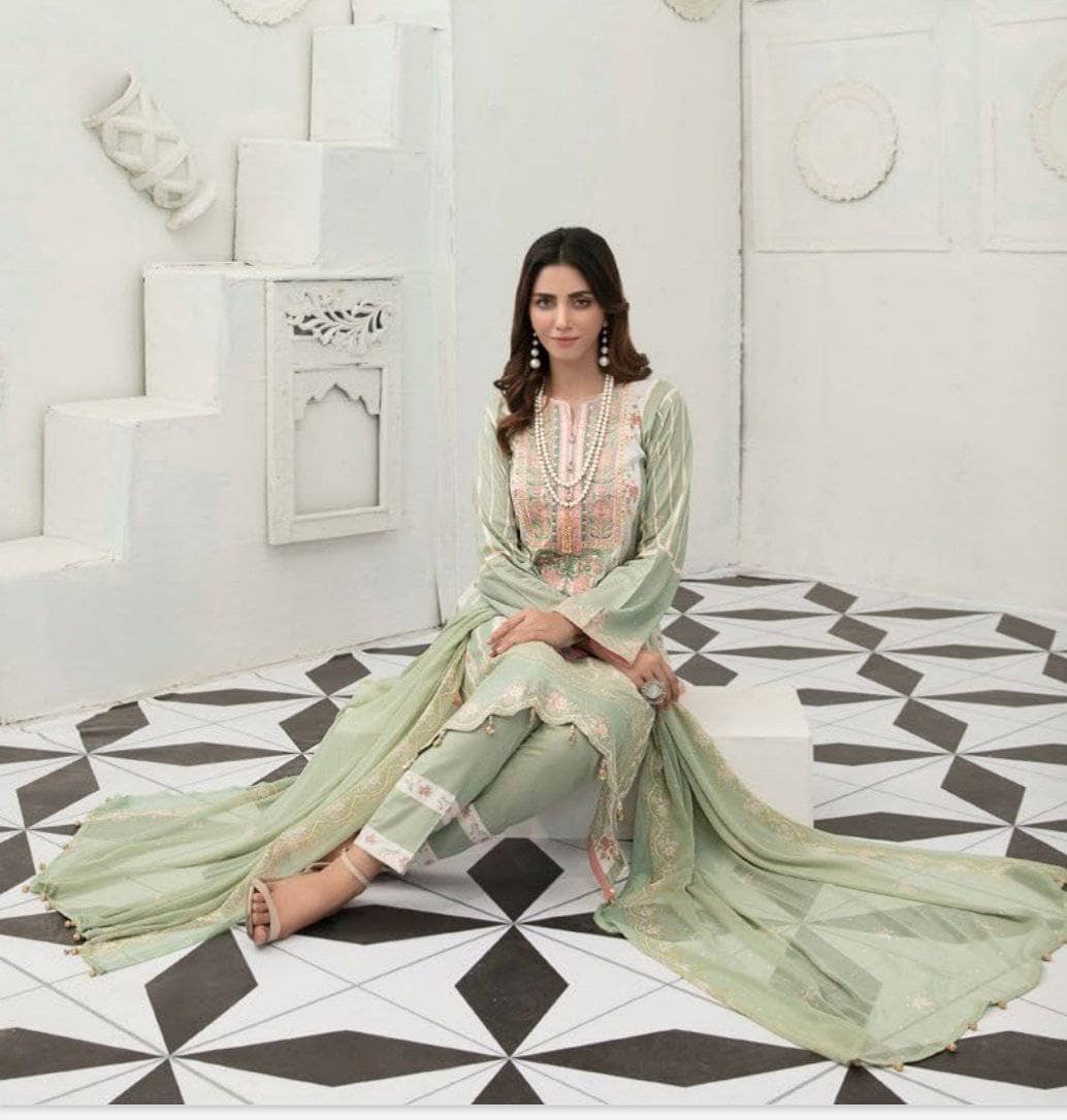 img_amna_sohail_raqami_by_tawakkal_awwal_boutique