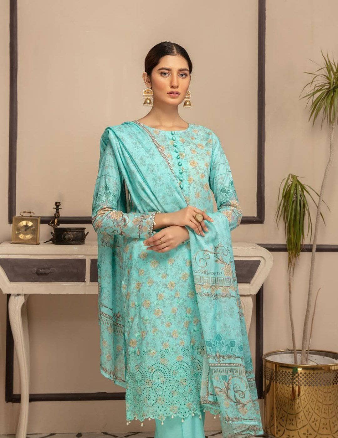 img_guzel_chikankari_embroidered_lawn_with_, Makhmal_Lawn_dupatta_awwal_boutique