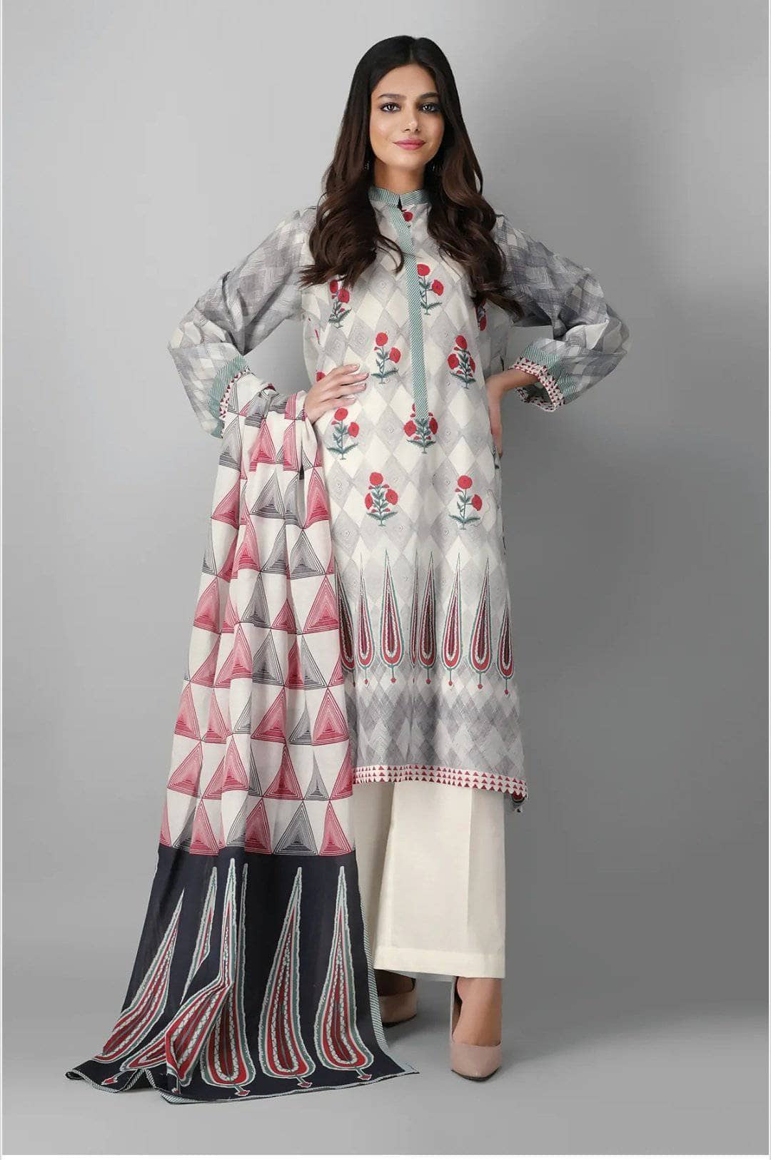 img_khaadi_lawn_2021_awwal_boutique