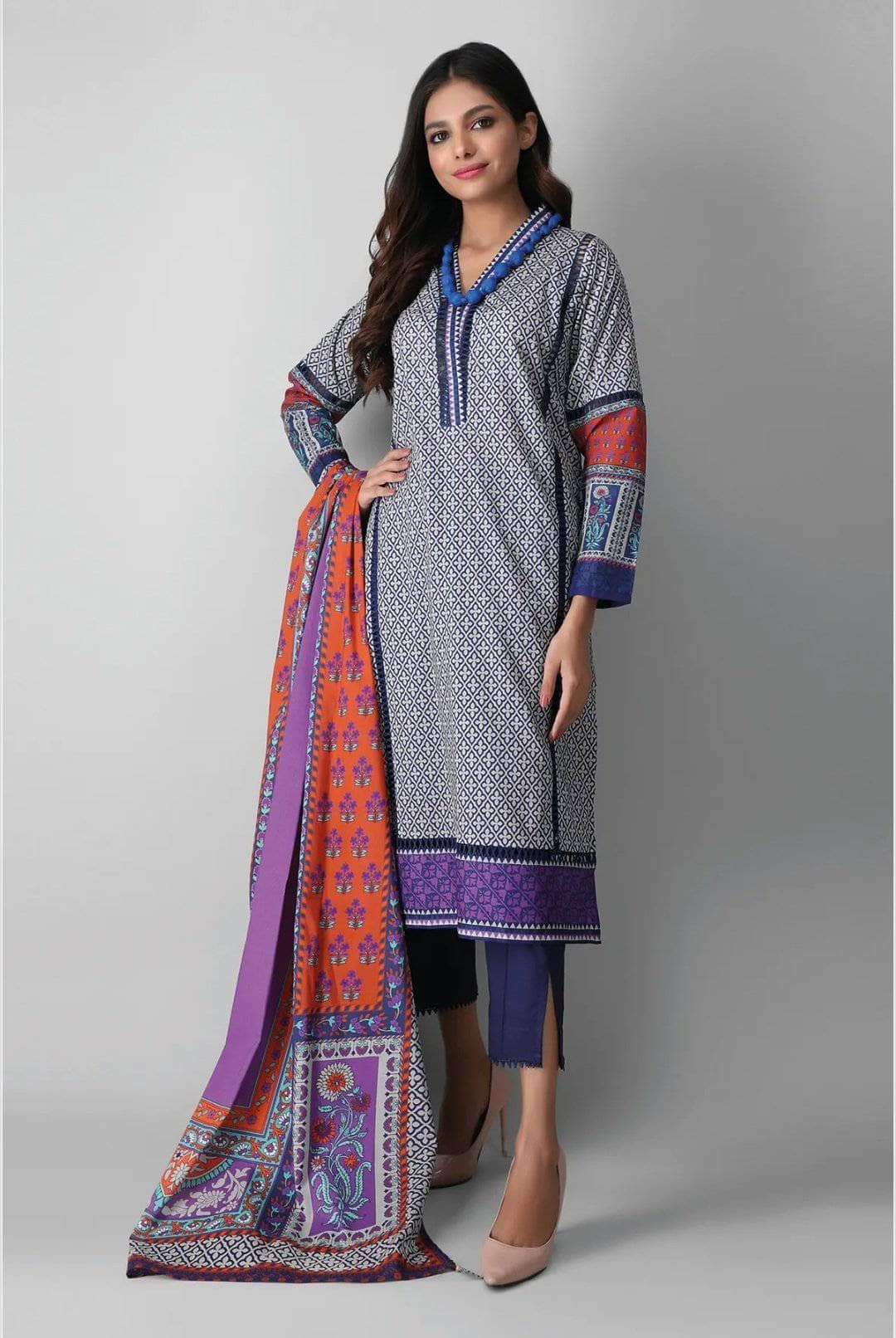 img_khaadi_lawn_2021_awwal_boutique