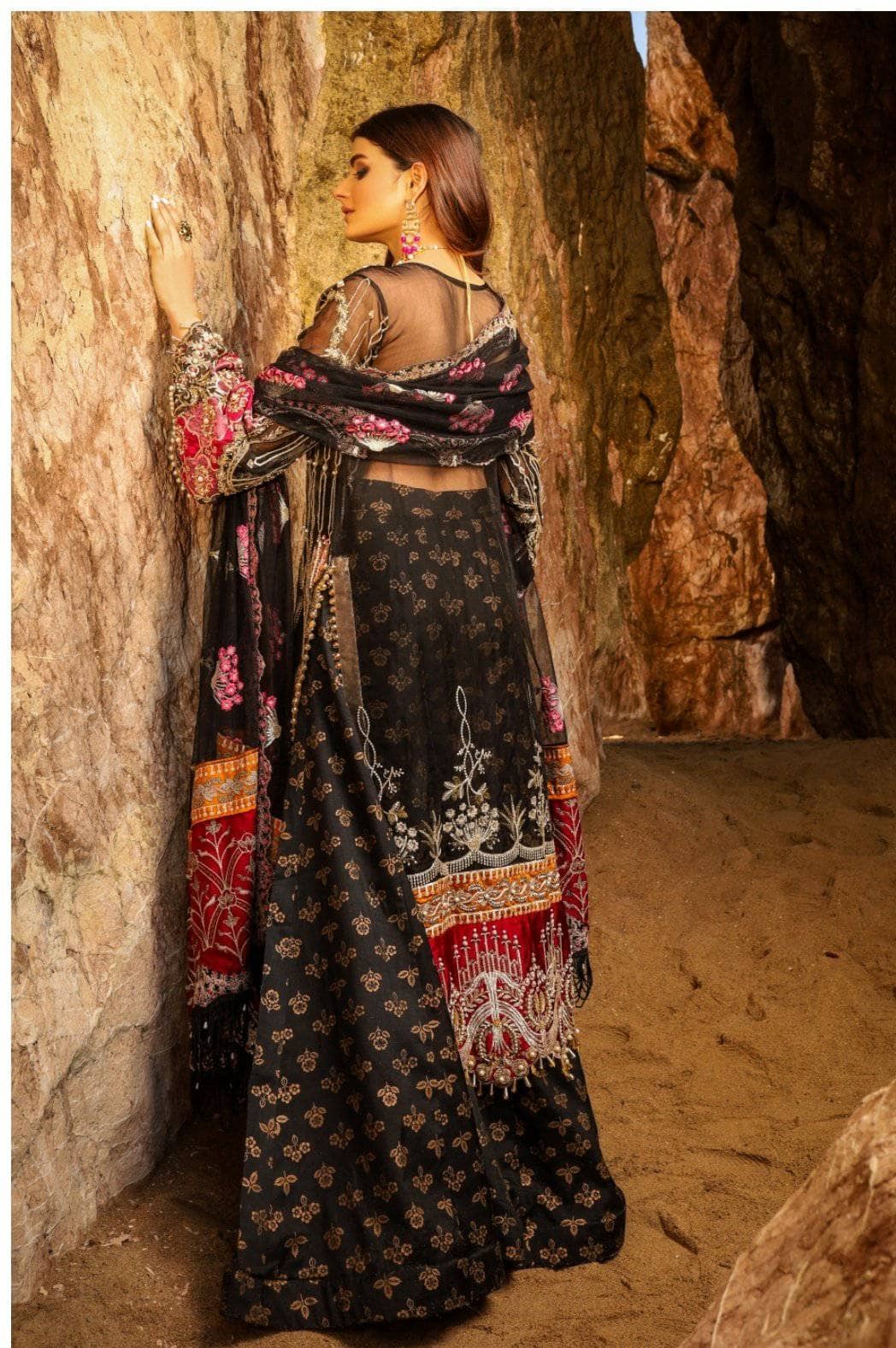 img_alif_by_ajr_couture_wedding_attire_awwal_boutique