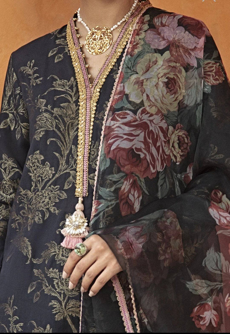 img_cross_stitch_eid_lawn_2021_awwal_boutique