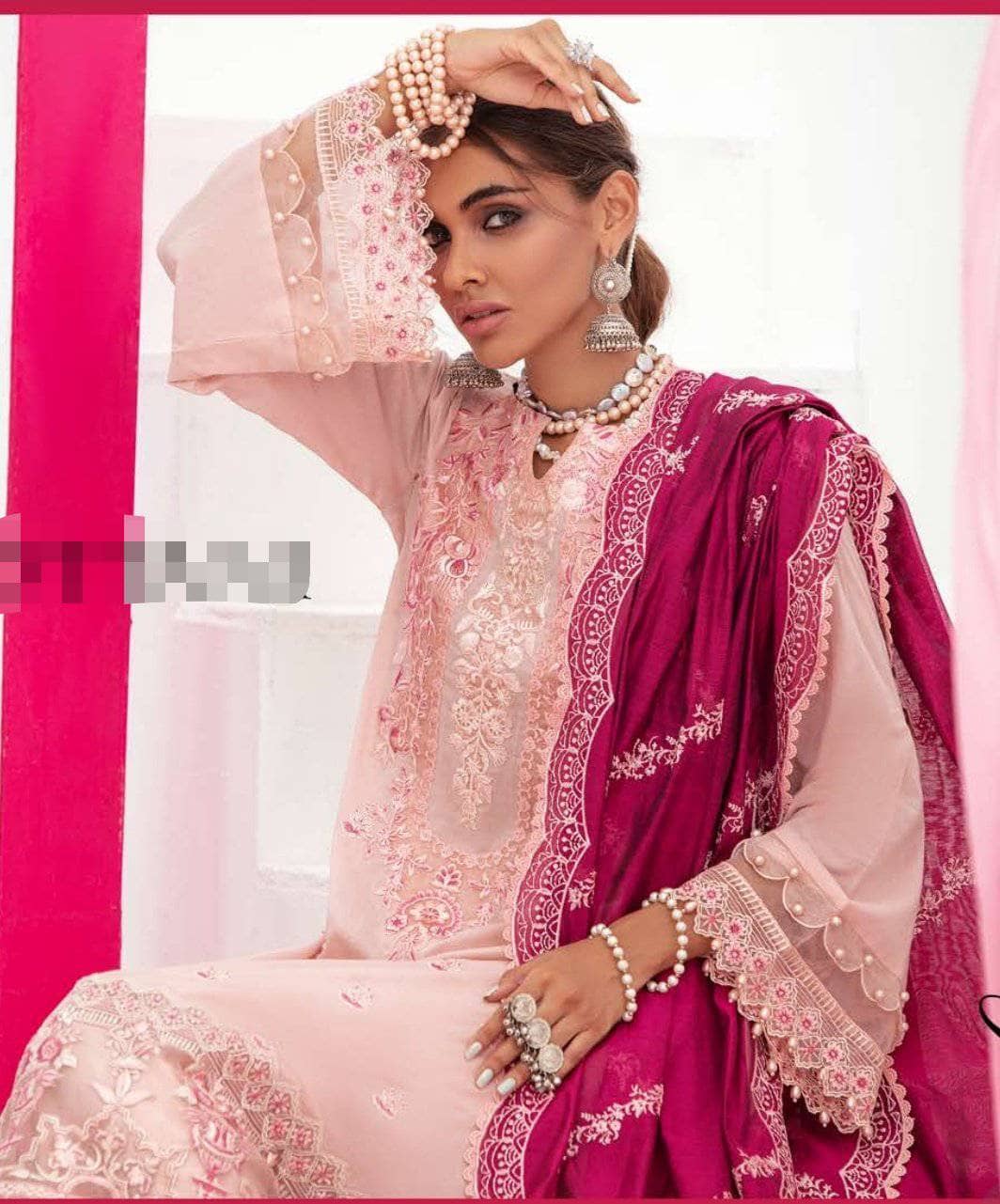 img_zainab_chottani_tahra_eid_lawn_2021_awwal_boutique