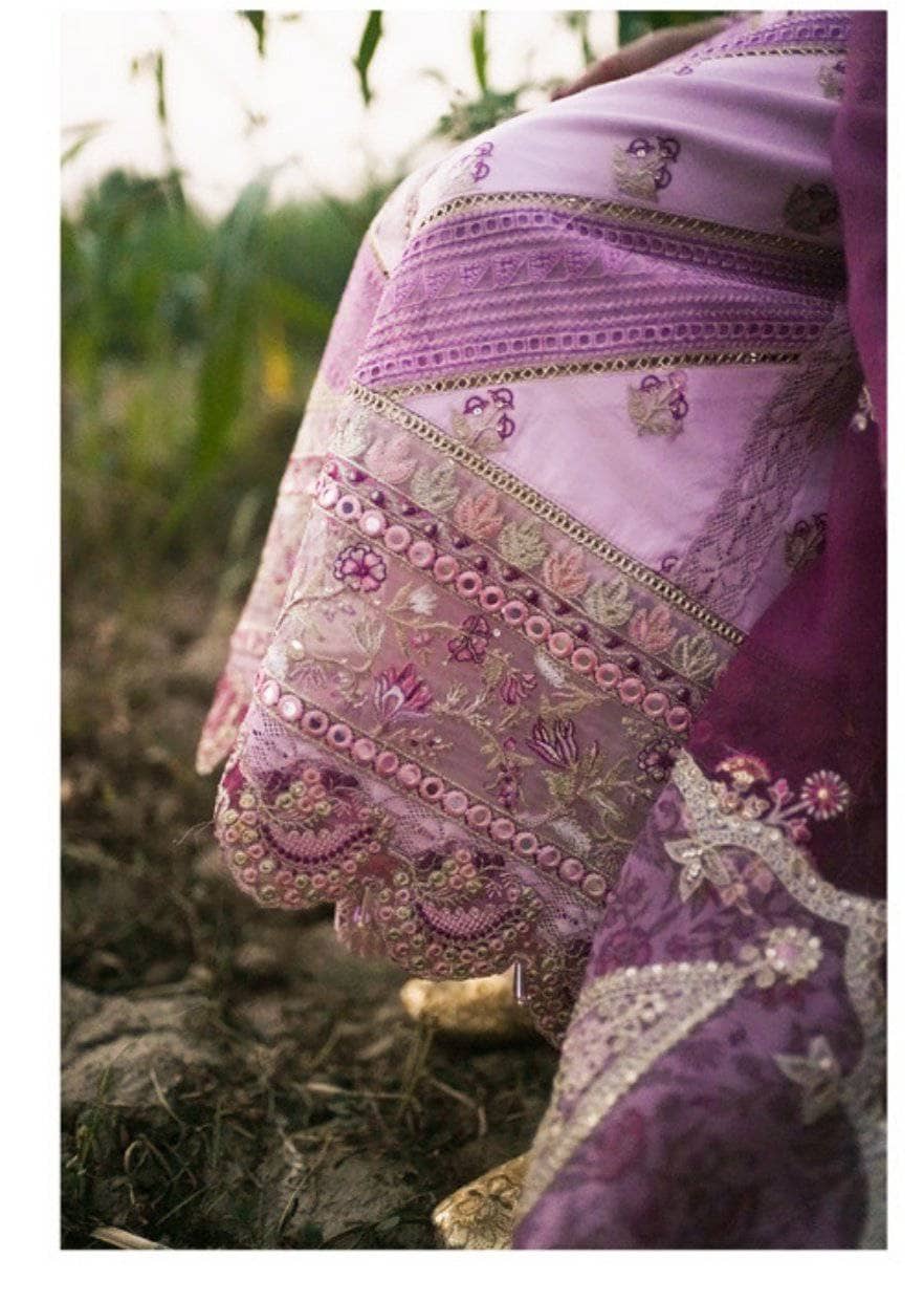 img_qalamkar_luxury_lawn_2021_awwal_boutique