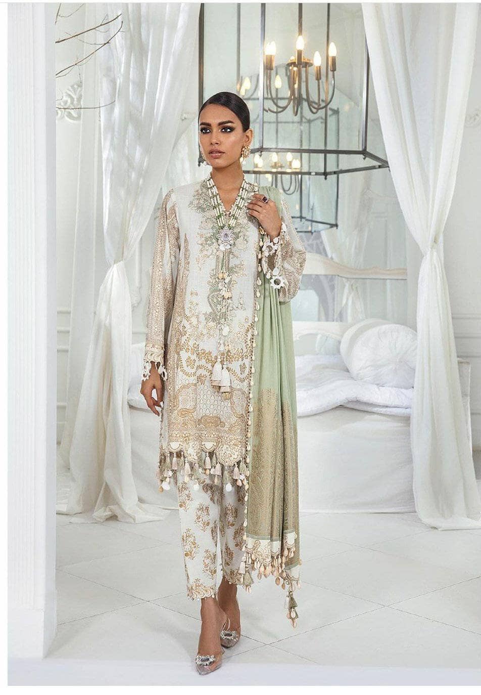 img_sana_safinaz_luxury_lawn_2021_awwal_boutique