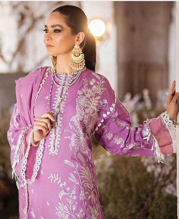 img_afrozeh_luxury_lawn_2021_awwal_boutique