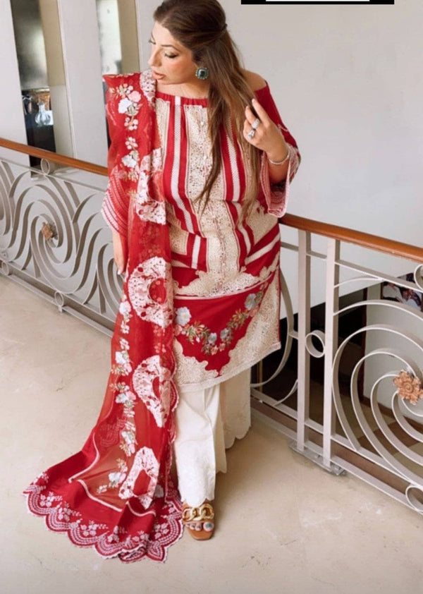 img_crimson_lawn_by_saira_shakira_awwal_boutique