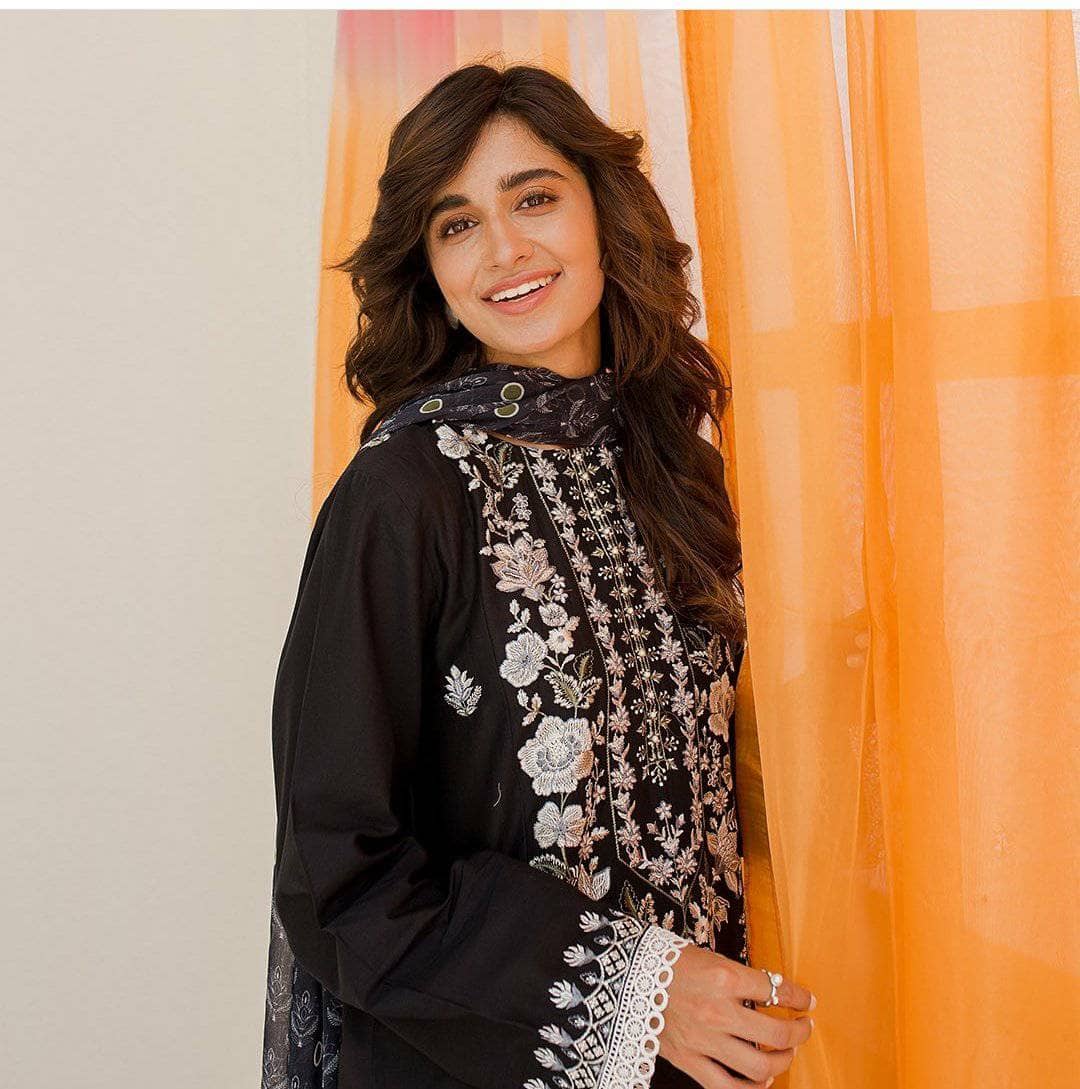 img_beechtree_monochrome_spotted_awwal_boutique