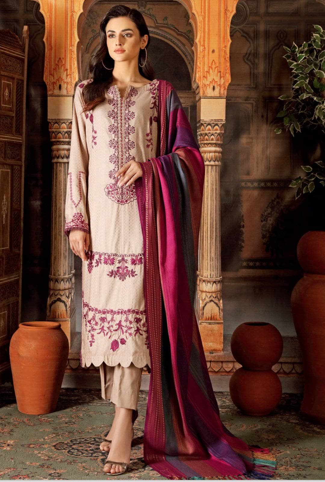 img_charizma_marina_embroidered_shawl_awwal_boutique