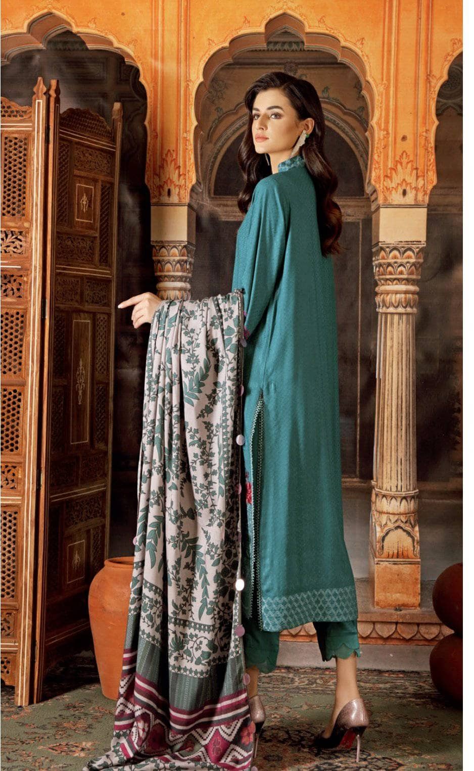 img_charizma_marina_embroidered_shawl_awwal_boutique