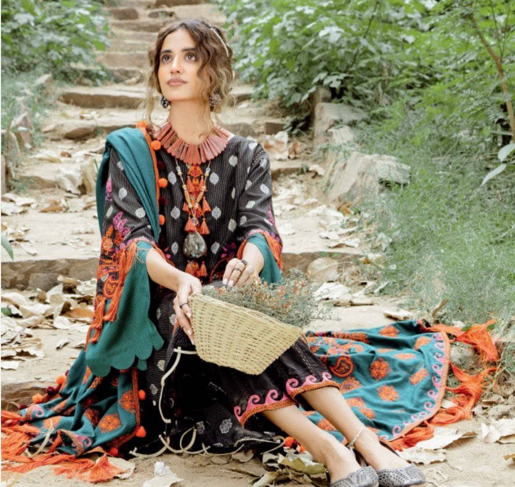 img_charizma_masakali_winter_vol_2_awwal_boutique