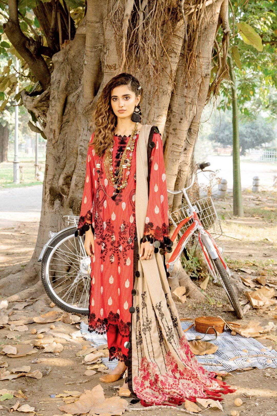 img_charizma_masakali_winter_vol_2_awwal_boutique