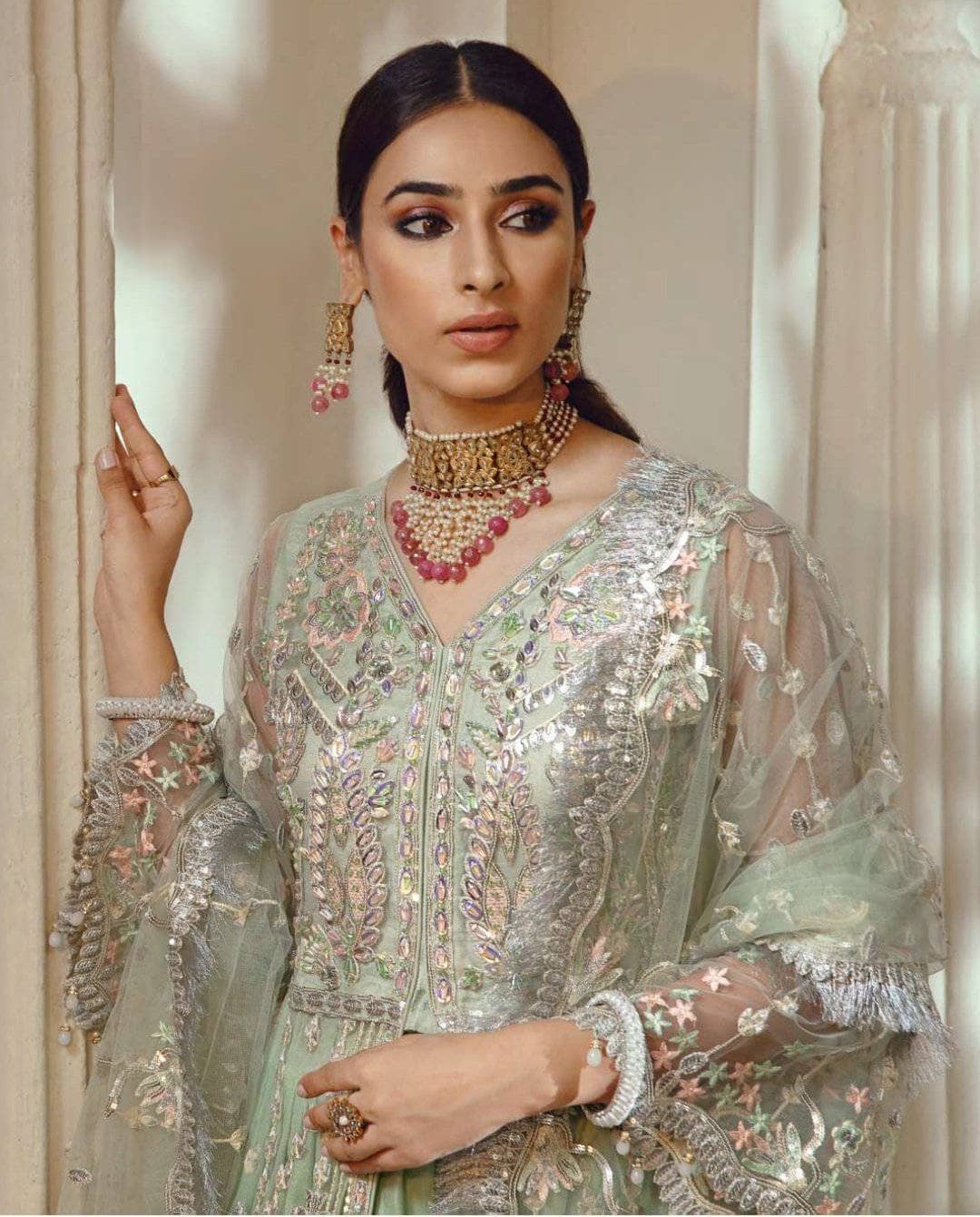 img_emaan_adeel_belle_robe_wedding_edition_awwal_boutique