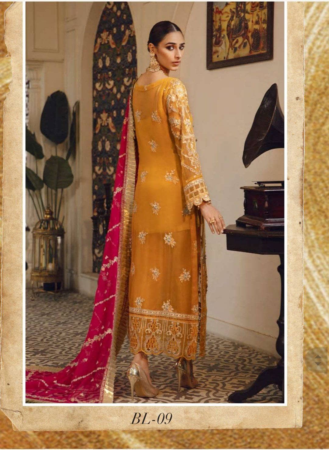 img_emaan_adeel_belle_robe_wedding_edition_awwal_boutique