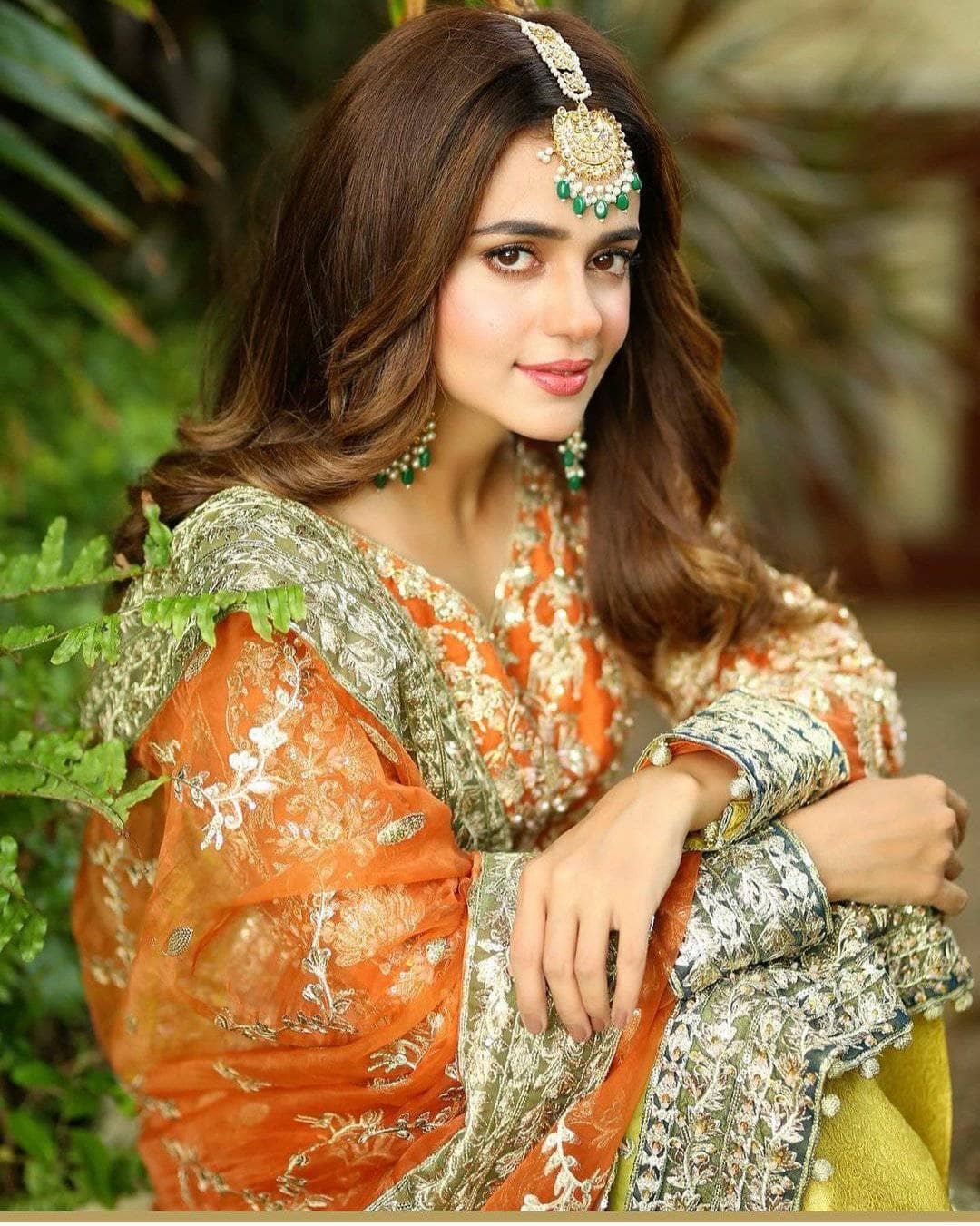 img_maryam_n_mariya_freesia_chiffon_awwal_boutique