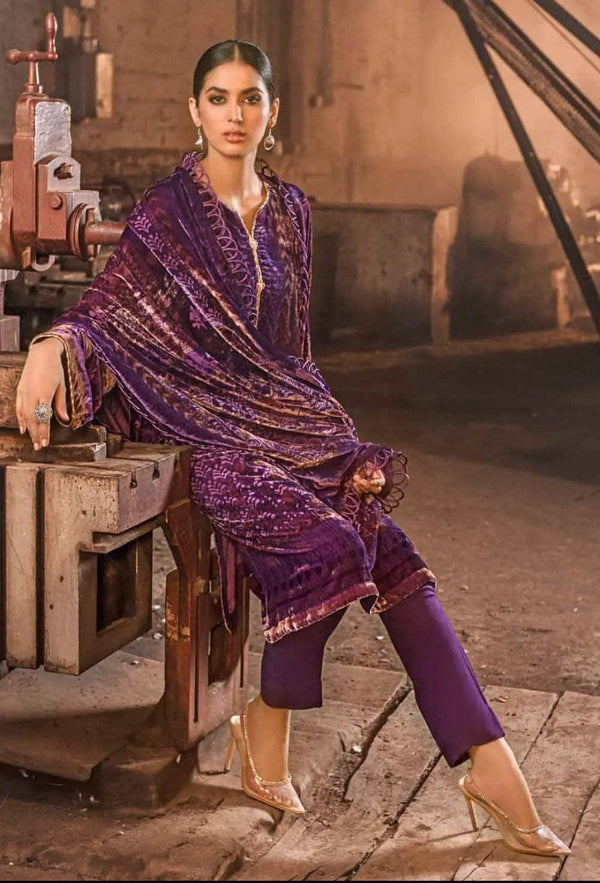 img_gul_ahmed_winter_awwal_boutique