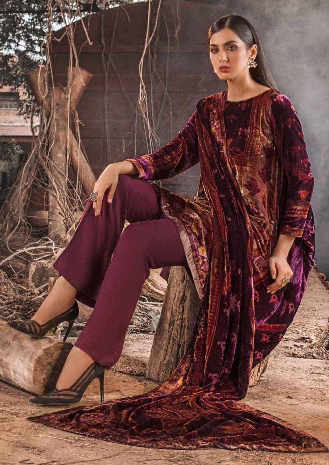 img_gul_ahmed_winter_awwal_boutique