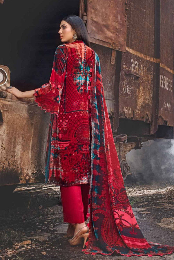 img_gul_ahmed_winter_velvet_awwal_boutique