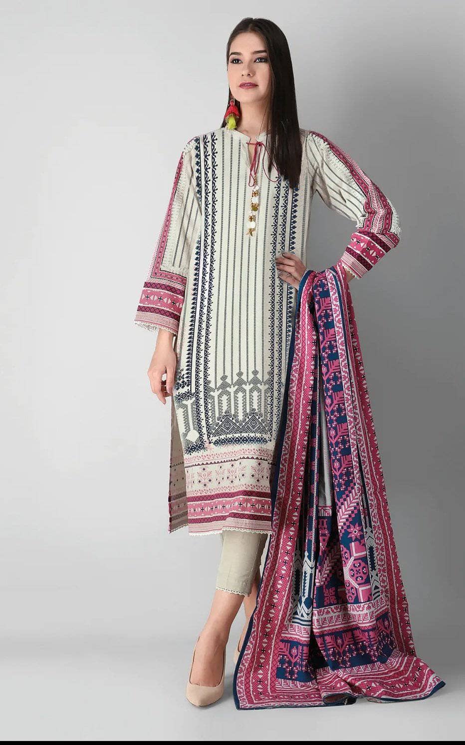 img_khaadi_khaddar_awwal_boutique