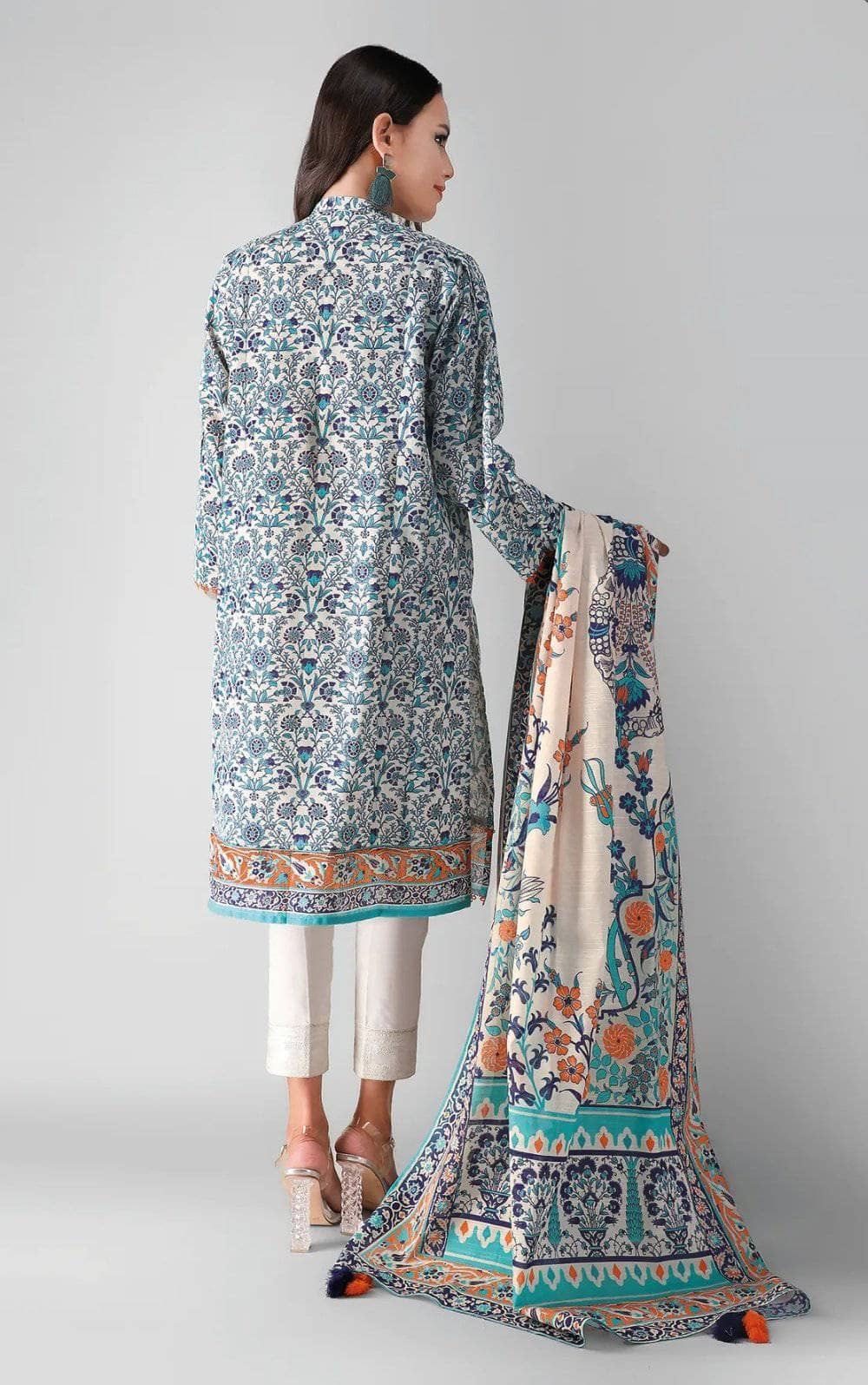 img_khaadi_khaddar_awwal_boutique