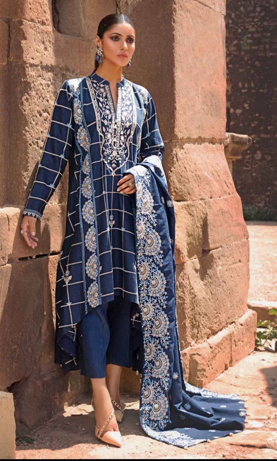 img_gul_ahmed_winter_pakistani_suits_awwal_boutique