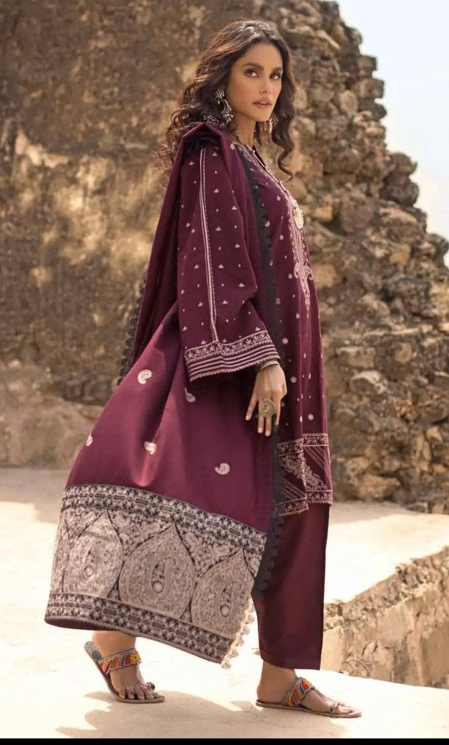 img_gul_ahmed_winter_pakistani_suits_awwal_boutique