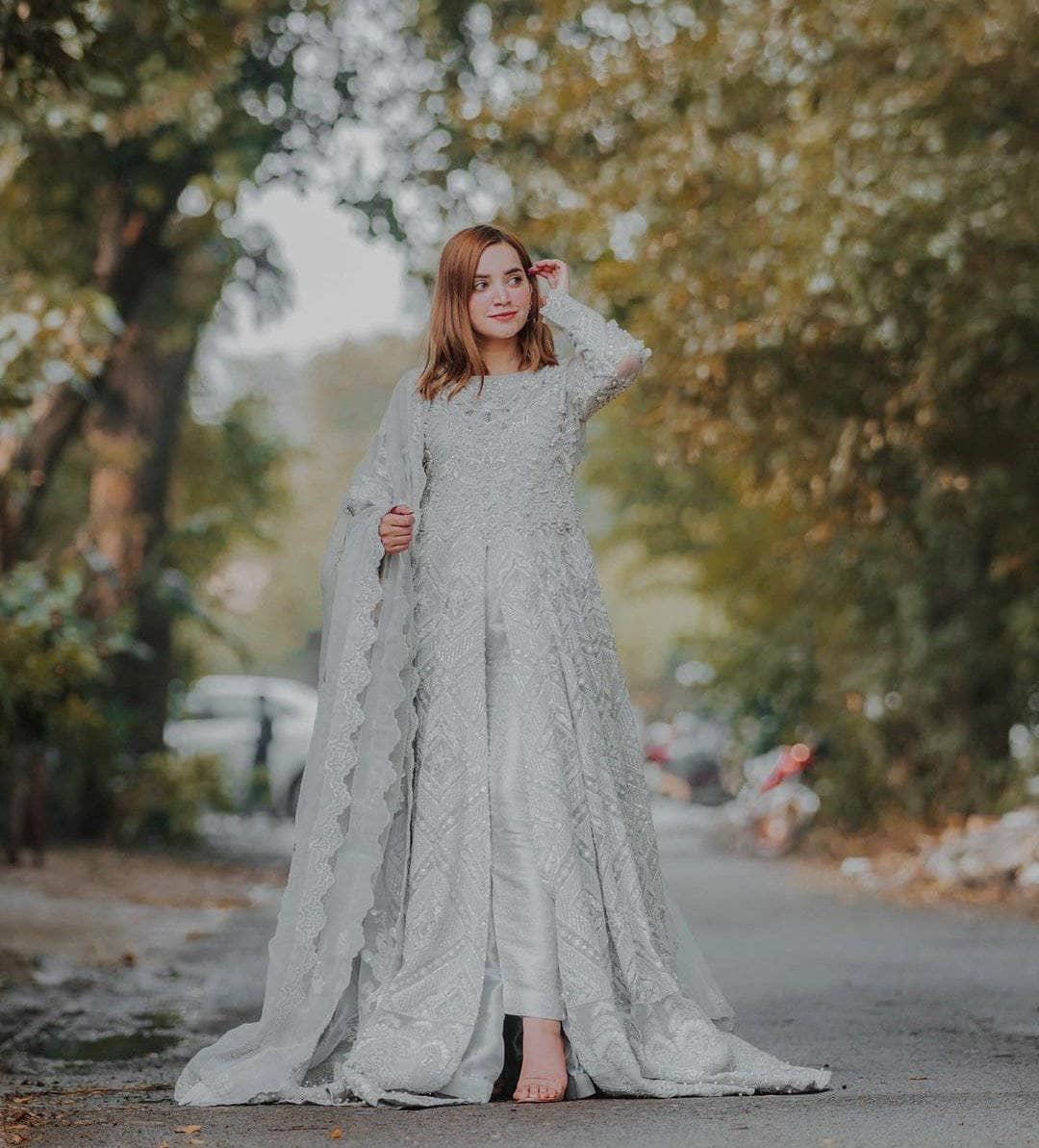 img_maryam_n_mariya_chiffon_wedding_awwal_boutique