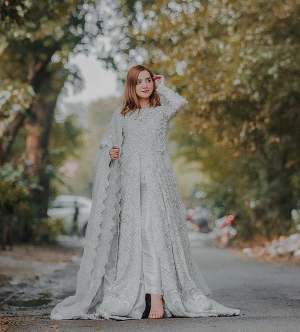 img_maryam_n_mariya_chiffon_wedding_awwal_boutique