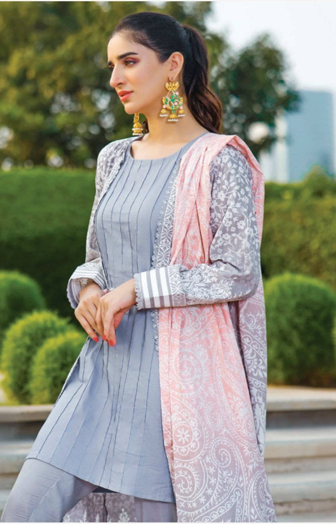 img_anum_cambric_awwal_boutique