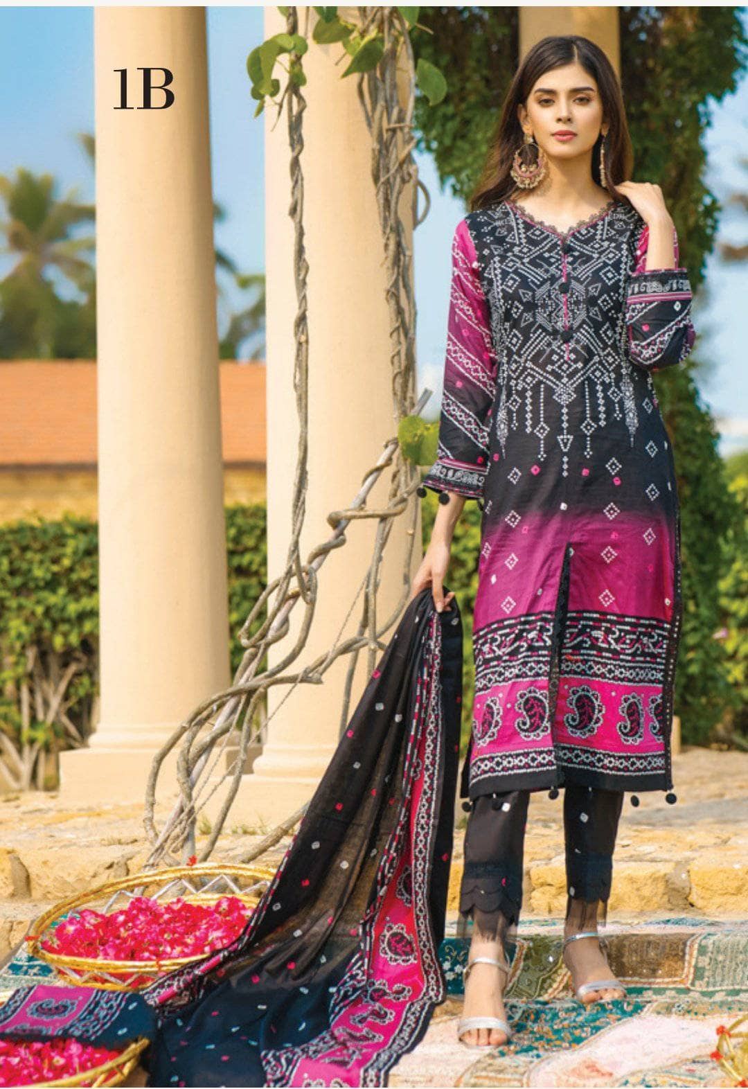 img_anum_cambric_awwal_boutique