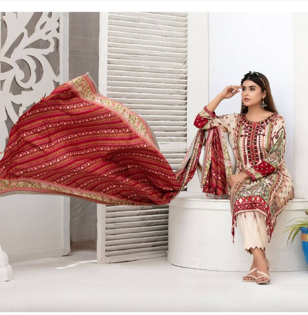 img_amna_sohail_dilara_linen_awwal_boutique