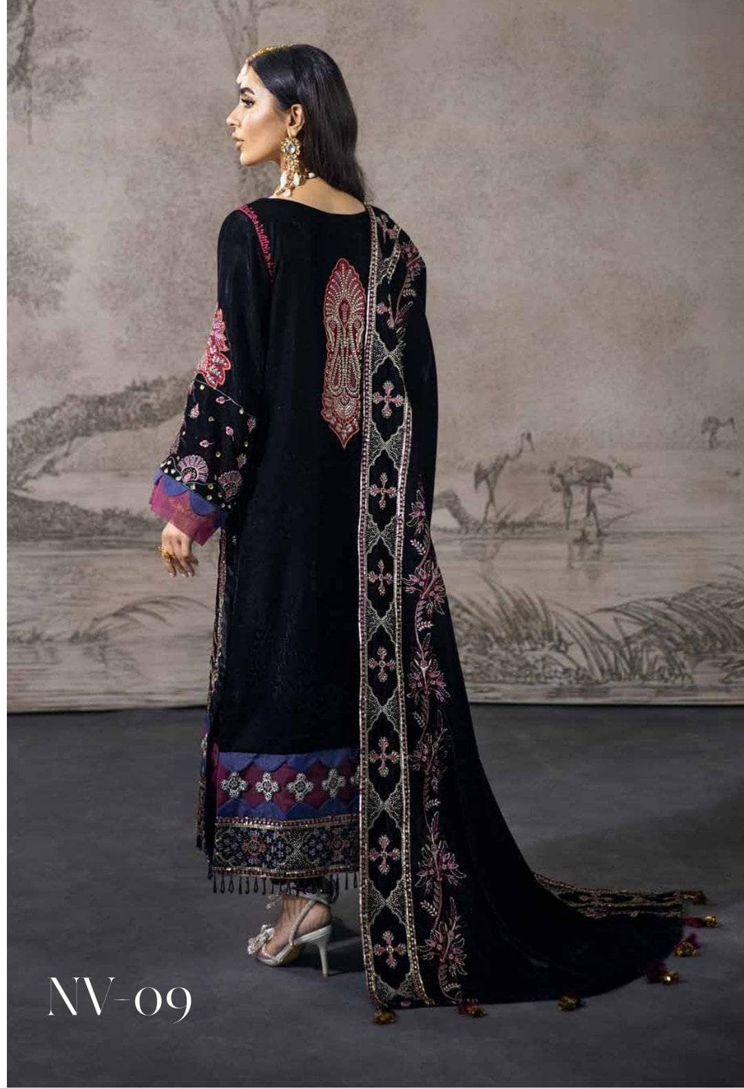 img_nureh_maya_velvet_awwal_boutique