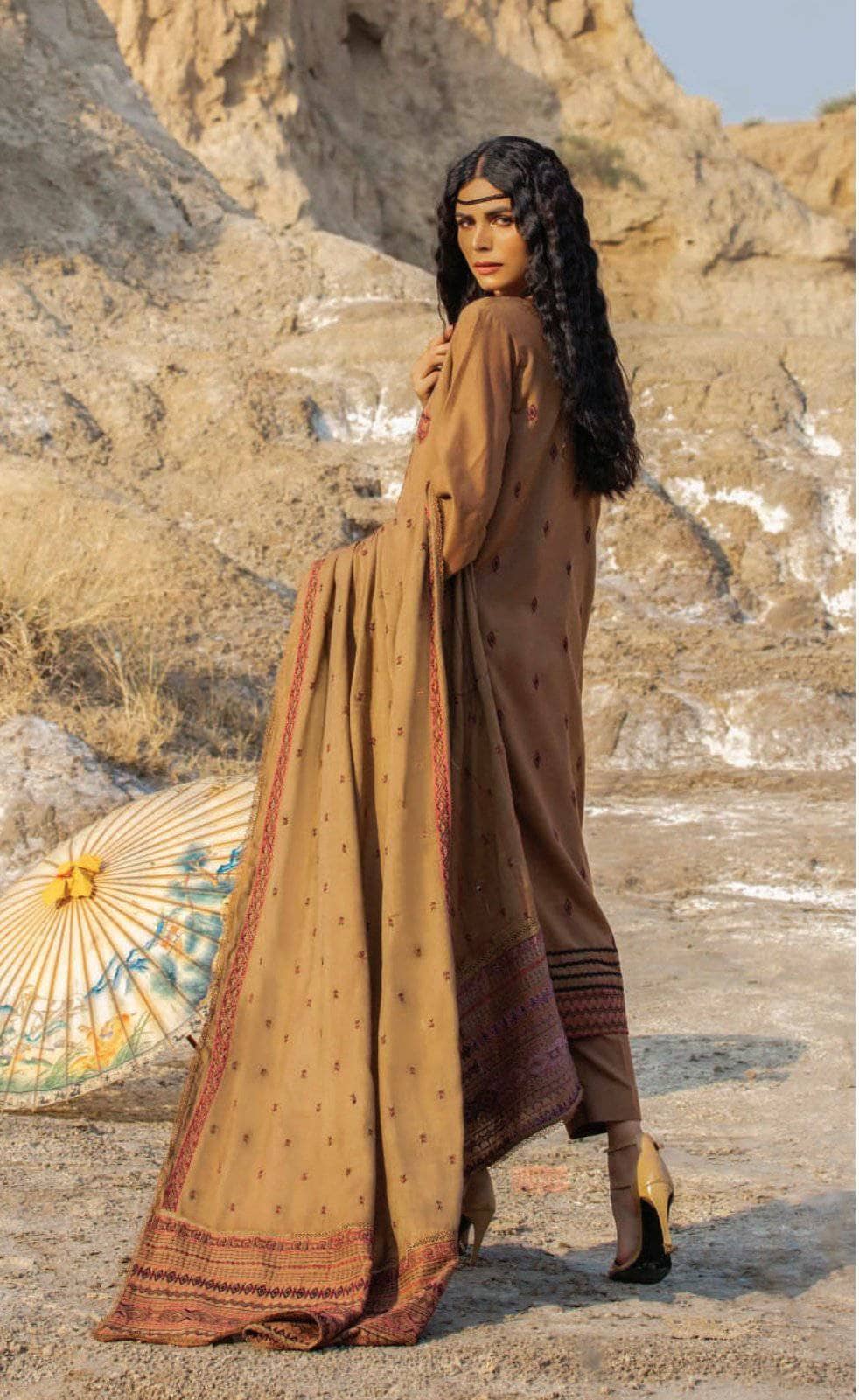 img_bin_rashid_leather_peach_awwal_boutique