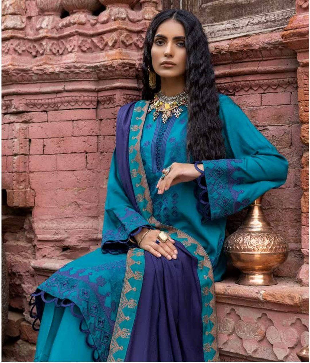 img_charizma_poshima_leather_peach_awwal_boutique