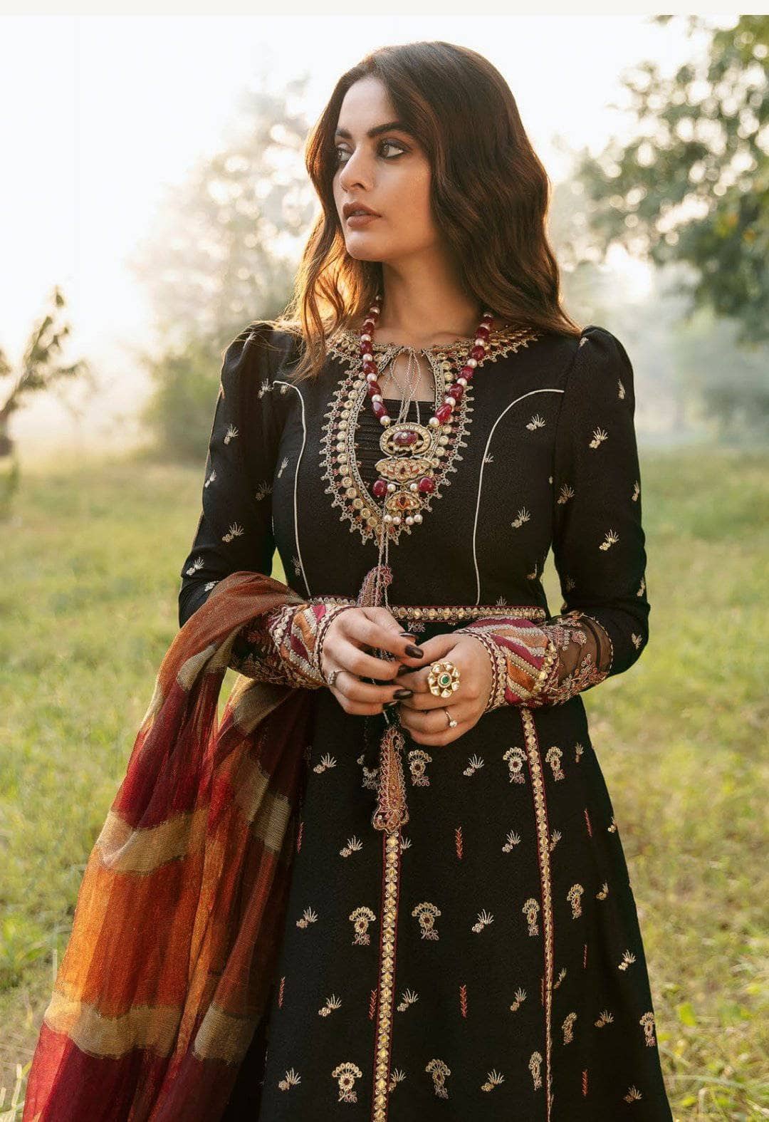 img_qalamkar_luxury_shawl_collection_awwal_boutique