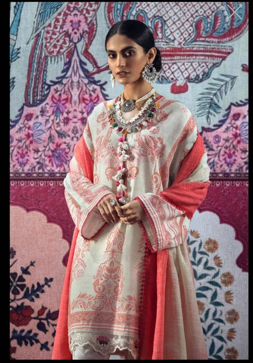 img_sana_safinaz_mahay_winter_21_awwal_boutique