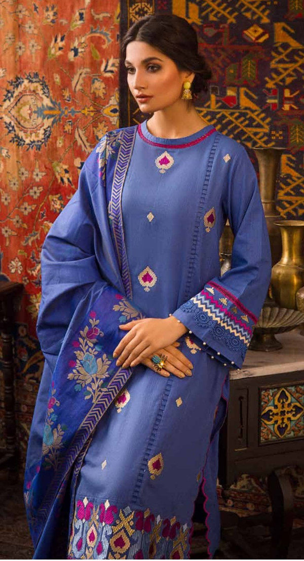 img_gul_ahmed_winter_jacquard_collection_21_awwal_boutique