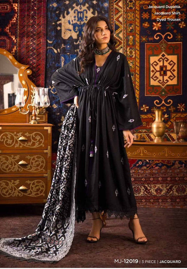 img_gul_ahmed_winter_jacquard_collection_21_awwal_boutique